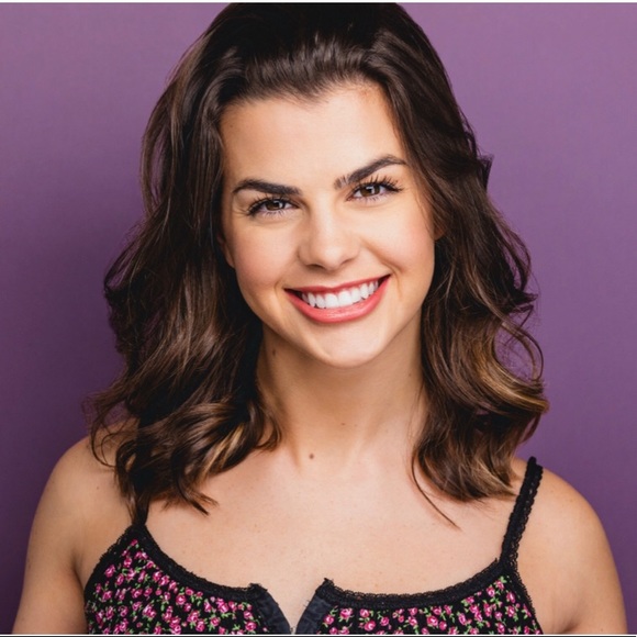 Meet your Posher, Monica - Picture 1 of 1